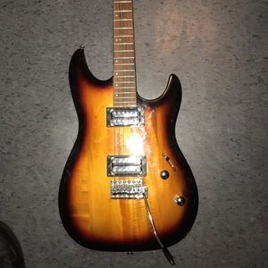 Laguna LE122 Comfort Carved Custom Design Guitar